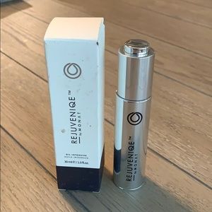 MONAT Rejuvenique Oil Intensive